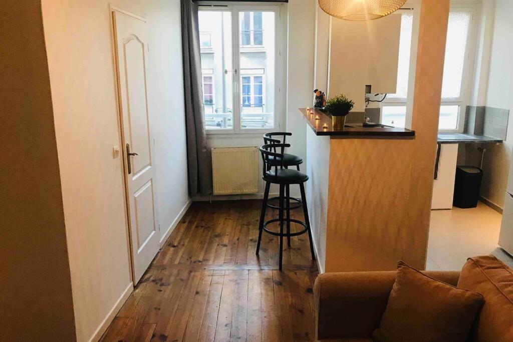 2 Pieces - Centre De Melun